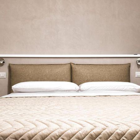 Dimora Flegrea Room & Breakfast Поцуоли Екстериор снимка