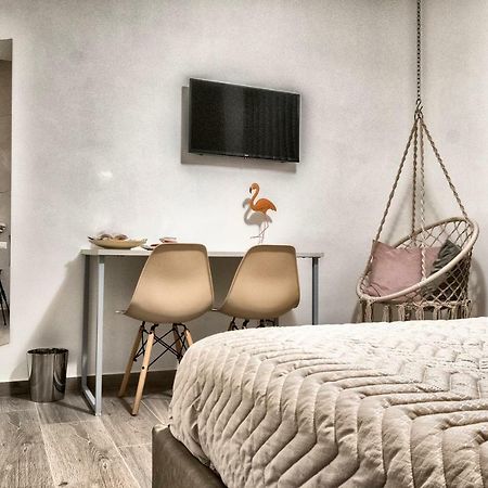 Dimora Flegrea Room & Breakfast Поцуоли Екстериор снимка