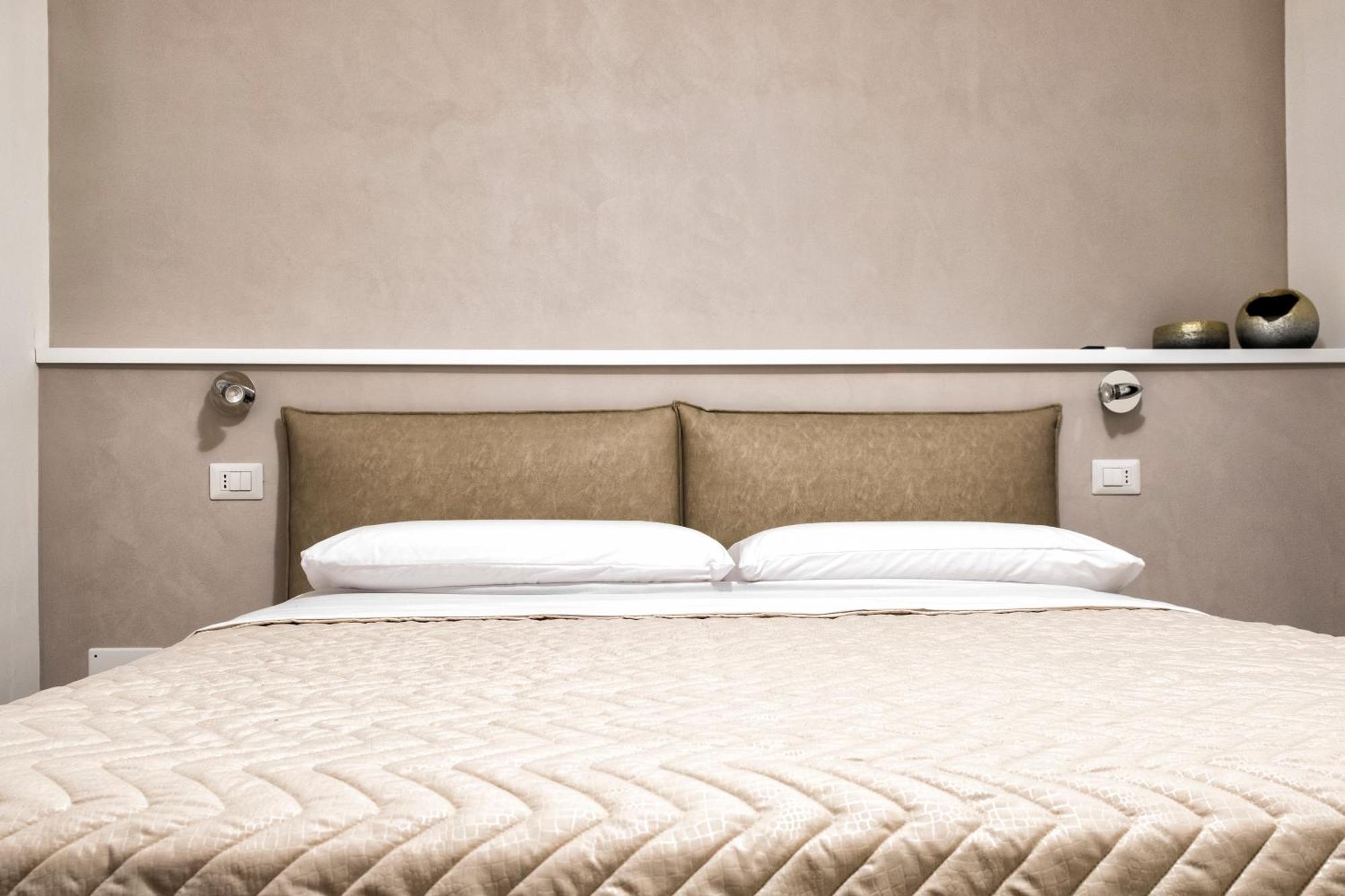 Dimora Flegrea Room & Breakfast Поцуоли Екстериор снимка