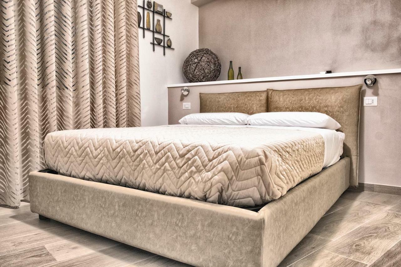 Dimora Flegrea Room & Breakfast Поцуоли Екстериор снимка