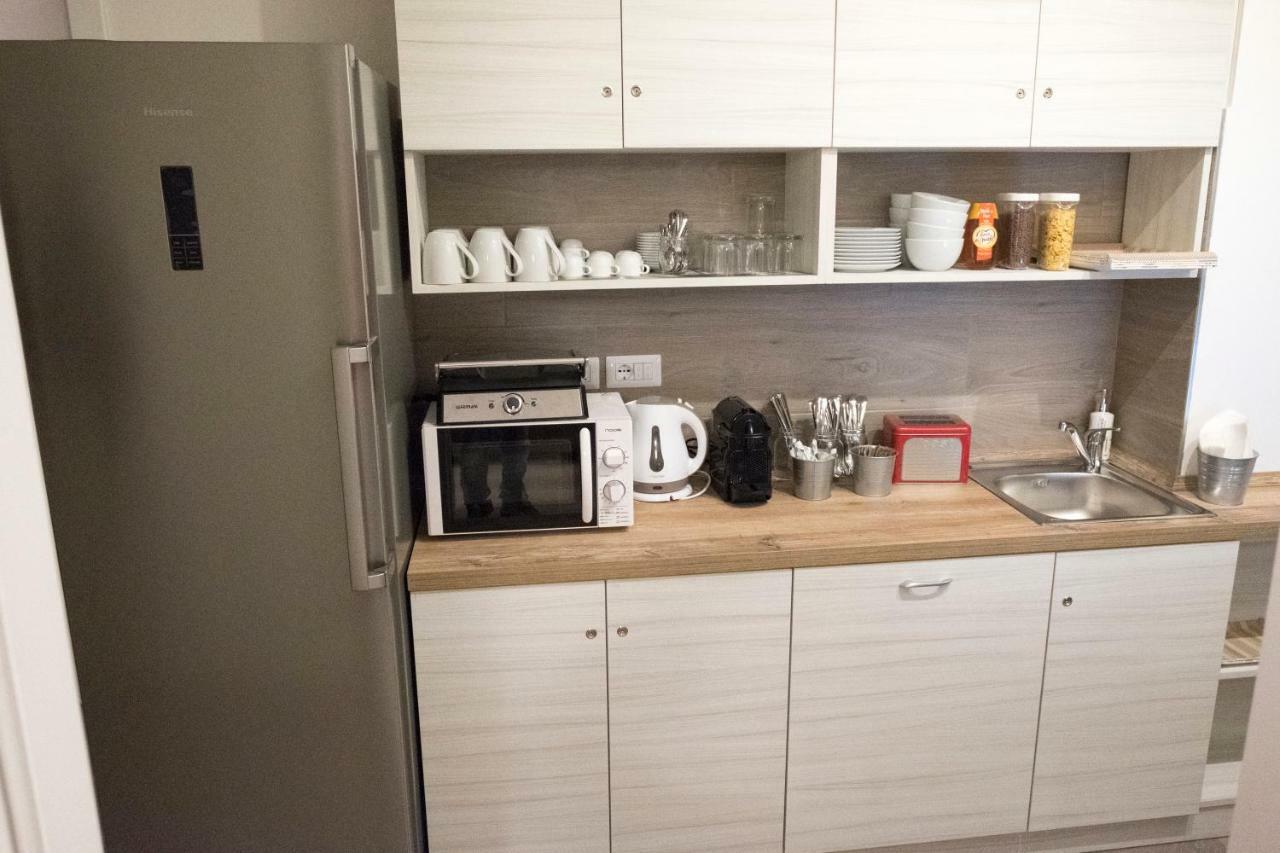 Dimora Flegrea Room & Breakfast Поцуоли Екстериор снимка