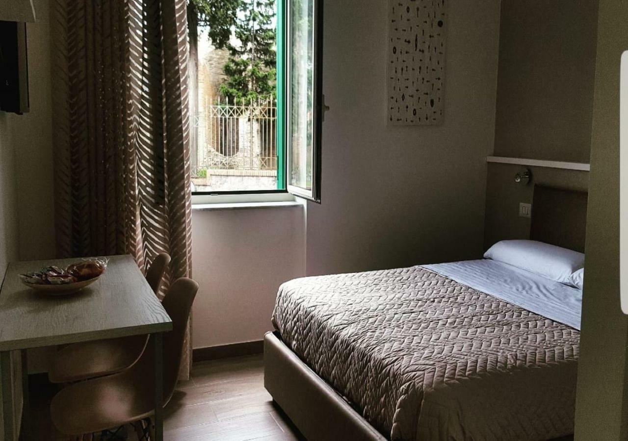 Dimora Flegrea Room & Breakfast Поцуоли Екстериор снимка